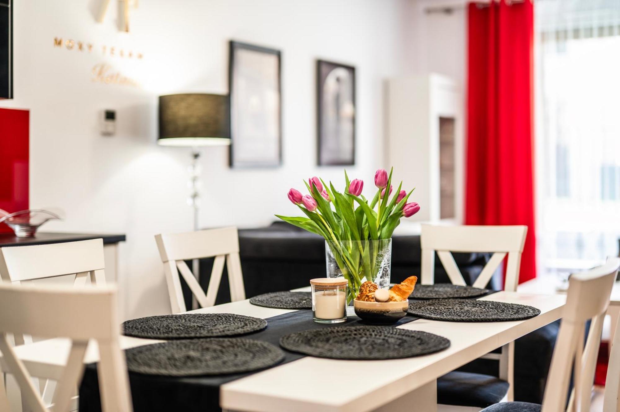 Ferienwohnung Rimini Moxy Te&Am Cracow Krakau Exterior foto
