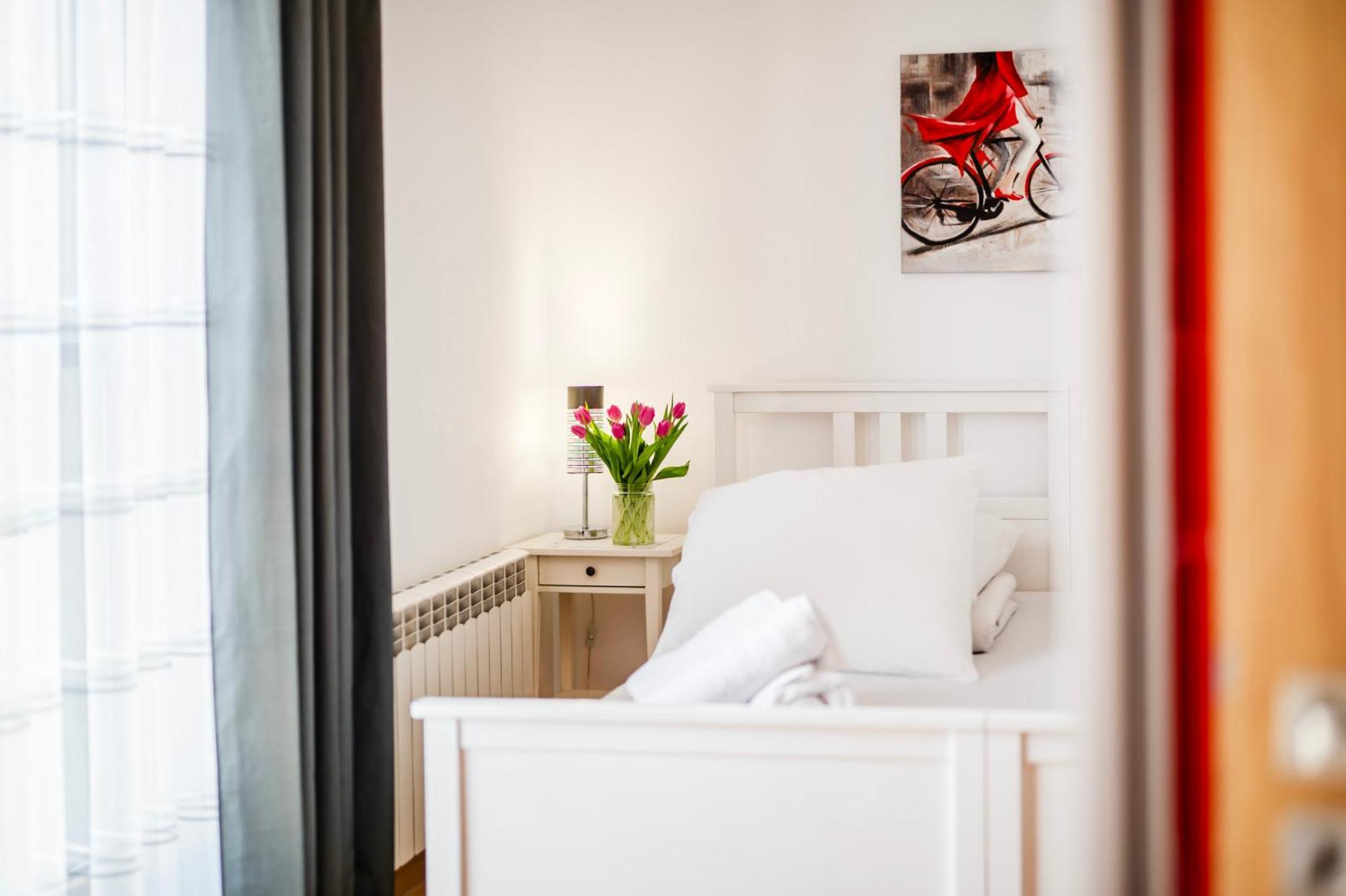 Ferienwohnung Rimini Moxy Te&Am Cracow Krakau Exterior foto